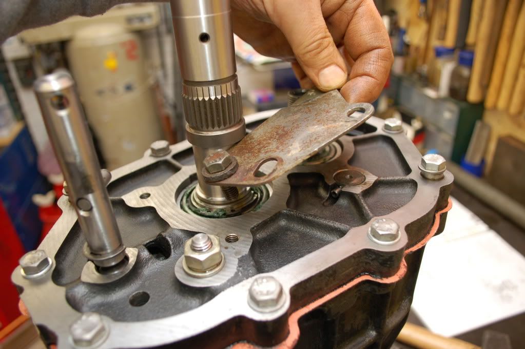 Rebuild of the LT77 Gearbox Defender Forum LR4x4 The Land Rover Forum